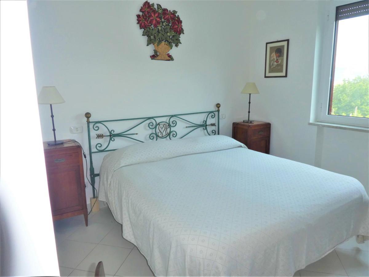 Bed and Breakfast SoggiorniСорренто Экстерьер фото