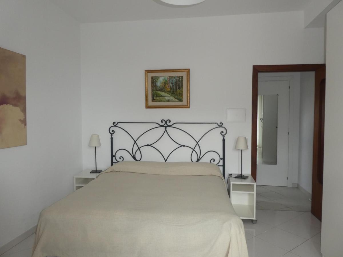 Bed and Breakfast SoggiorniСорренто Экстерьер фото